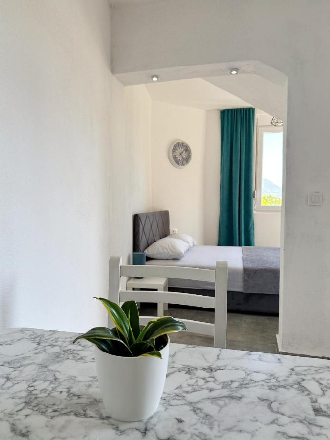 Jasmin Apartmani Bar Eksteriør billede